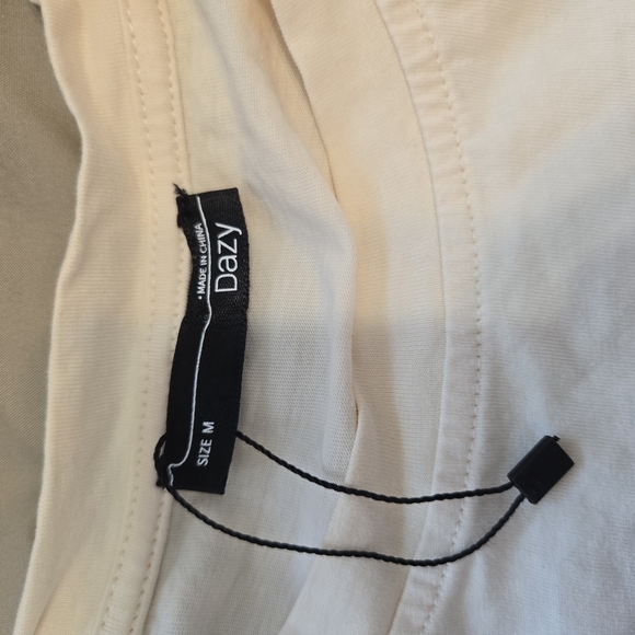 Pale Yellow T-Shirt with Butterfly Design - Picture 4 of 6